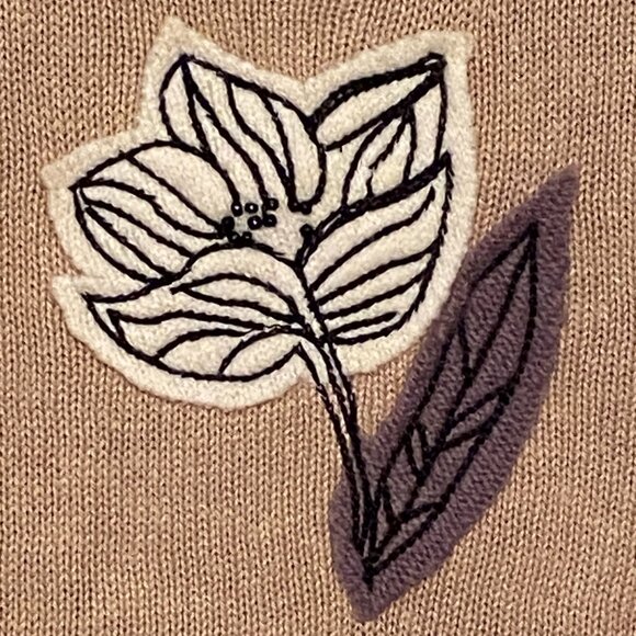 STORYBOOK KNITS Tan Tank Top Flower Applique Approx Size (L) - Picture 4 of 4